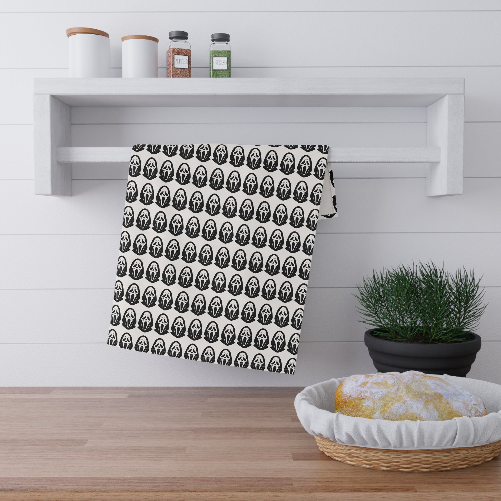 Spooky Scream Mask Pattern Tea Towel — Halloween Kitchen Decor